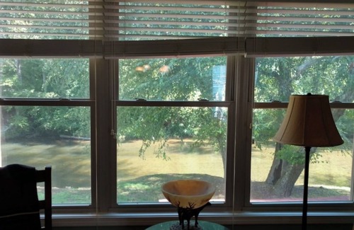 Helen Condo | Riverside Relaxation located steps from downtown & overlooking the Chattahoochie
