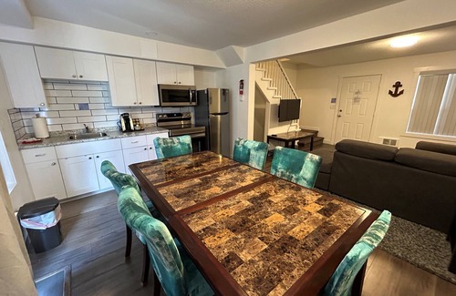 Regional District of Nanaimo House | Riverside Resort - Two Bedroom Split-Level Condo
