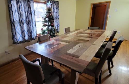 North Tazewell House | Riverside Retreat and Arcade