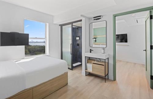 Central Park West Hotel | Riverside Tower Hotel
