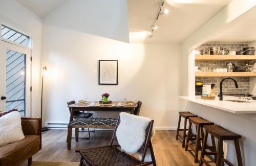 Deming House | Riversong Retreat