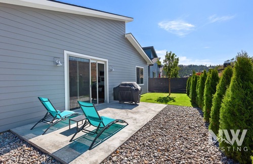 Coeur d'Alene House | Riverstone Home—7 Min Walk to Beach, Half Block to Trail, Enjoy Cruiser Bikes for Relaxing Rides!