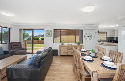 Forster Apartment | Riverview 1