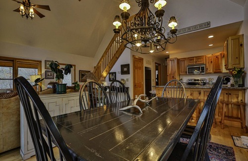 Ellijay Cabin | Riverview Hideaway - Riverviews, Hot Tub