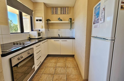 Kalbarri Apartment | Riverview Holiday Apartment 112 - Kalbarri WA