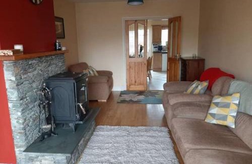Cahirciveen House | Riverview House - Cahersiveen