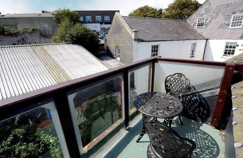 Lyme Regis House | RIVERVIEW, pet friendly, country holiday cottage in Lyme Regis