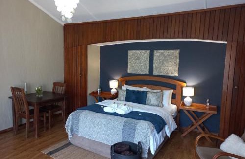 Lanseria Ski Chalet | Riverview Spa Bed and Breakfast