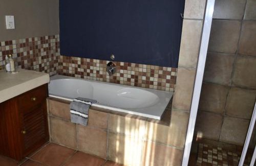 Lanseria Ski Chalet | Riverview Spa Bed and Breakfast