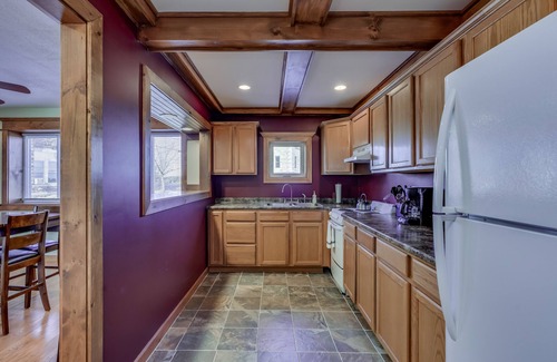 Alexandria Bay Condo | Riverview Townhouse I in Downtown Alexandria Bay