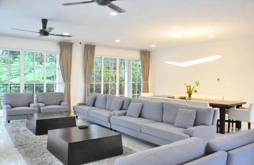 Tanah Rata Villa | Riverview Vacation Bungalow, Cameron Highlands