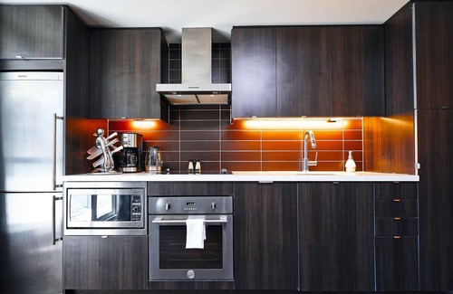 Toronto Entertainment District Apartment | RivetStays - The Atmos