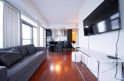 Downtown Toronto Apartment | RivetStays - The Peter Suites