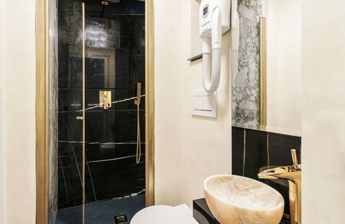 Borgonuovo House | Rivière Private Rooms Alla Scala