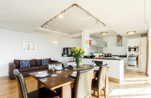 Teignmouth Apartment | Riviera Apartments - Five Stylish Penthouse Apartments with Unrivalled Sea Views of Teignmouth, Shaldon, The Jurassic Coastline & The Teign Estuary