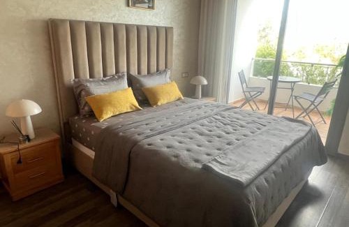Casablanca Apartment | Riviera Escape - Appart Neuf Climatisé avec Balcon à Maarif Anfa
