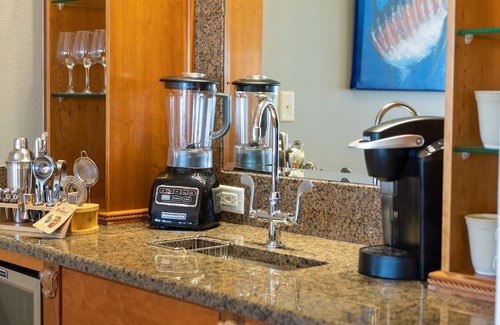 Riviera Beach Apartment | "Riviera Grande 2" | Ocean Views | Community Pool | Thanksgiving Availability