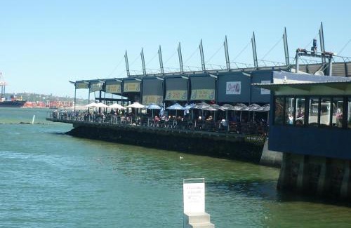 Durban Central Business District Hotel | Riviera Hotel Durban