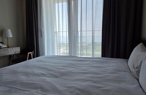 Yeongjong-dong Hotel | Riviera Hotel Yeongjong