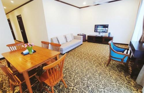 Malacca City Hotel | Riviera Melaka Private Suites by Jeffery Lam Home Management