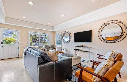 Naples House | Rivo of Dreams