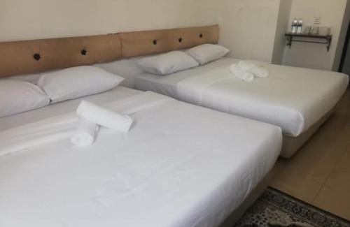 Taman Universiti Hotel | RIYAD HOTEL