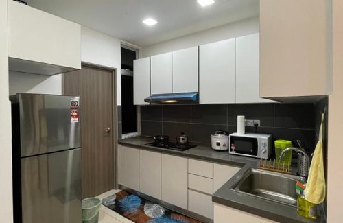 Central District Resort | RIZQIs HOMESTAY JOHOR BAHRU SKS HABITAT Apartment,Larkin 3bedroom,2 bathroom