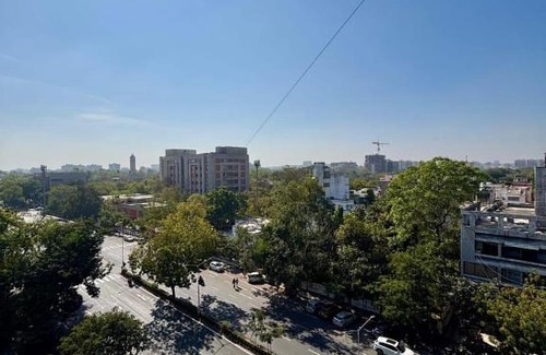 Navrangpura Apartment | RJDORMs