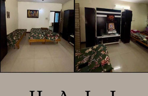 Navrangpura Apartment | RJDORMs