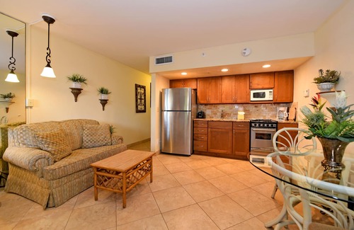 Kahana Condo | RK 104 BeachFront West Maui Studio w Pool and AC