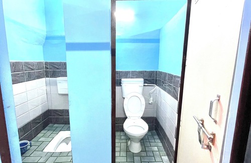 Taj Ganj House | Rk paying guest house
