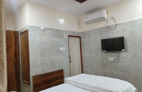 Wanparthy Hotel | RK RESIDENCY