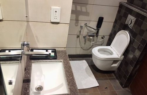 Karnal Hotel | RK Riyasat Resort
