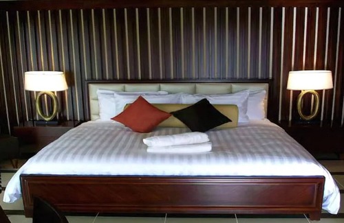 Monrovia Hotel | Rlj Kendeja Resort and Villas