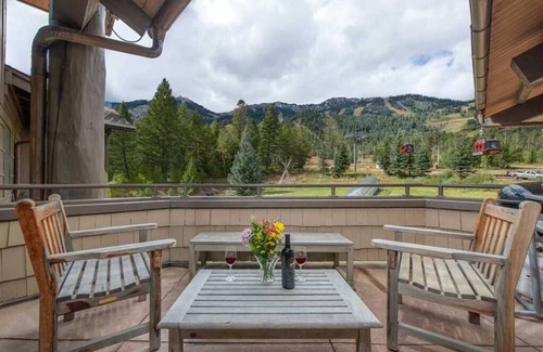 Teton Village Condo | RMR: Cody House C Condo in Teton Village