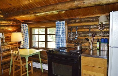 Teton Village Cabin | RMR: Rocking Rackets Cabin at Poker Flats