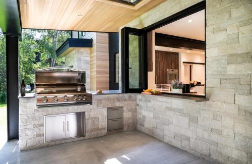 Moose Wilson Road House | RMR: Tensleep Oasis Home in The AspensWilsonWY