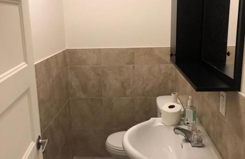 Cote-Des-Neiges—Notre-Dame-De-Grace Apartment | RNR Block