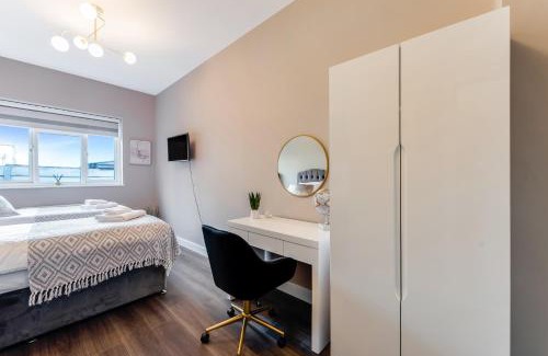 Seven Sisters Apartment | Roam & Recharge Your Perfect and Stylish City Studio