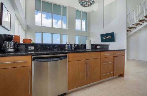 North Bay Village Apartment | Roami at Adagio | Miami | Waterfront 3BD #13