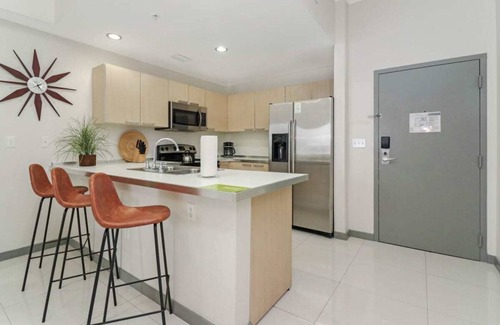 Brickell House | Roami at Habitat Brickell | Pool + Balcony | 2 Bed