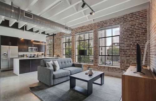 Central Business District House | Roami at Motorworks | Group Friendly | 5 Bed Combo
