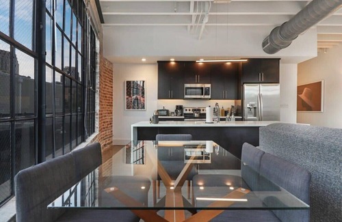 Central Business District House | Roami at Motorworks | Group Friendly | 4 Bed Combo