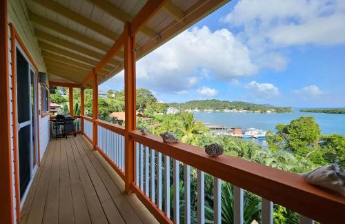 Jonesville House | Roatan - house for 4 by the sea