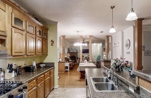 Mayo House | Robbins Way Retreat nRelax with the whole family. Total tranquility,Pet Friendly
