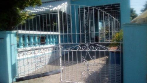 Harbour View House | Robby's Place