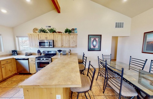 Moab South Valley Condo | Robert's Roost #W4 | 3 Bed, 2 Bath