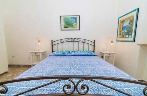 Municipio 2 Apartment | RobertONE Guest House