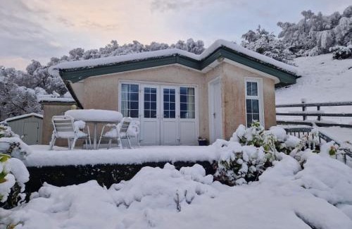 Westport Villa | Roberts’ Cottage