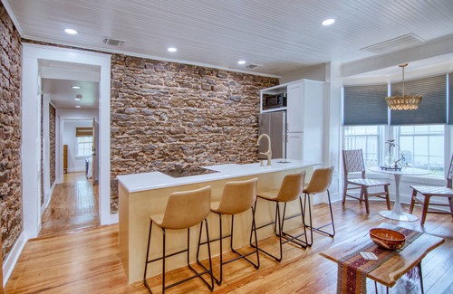 Mason Apartment | Robin Ave. #10